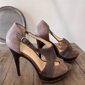 Pelle Moda Jacey Taupe Suede Python Shimmer Pumps